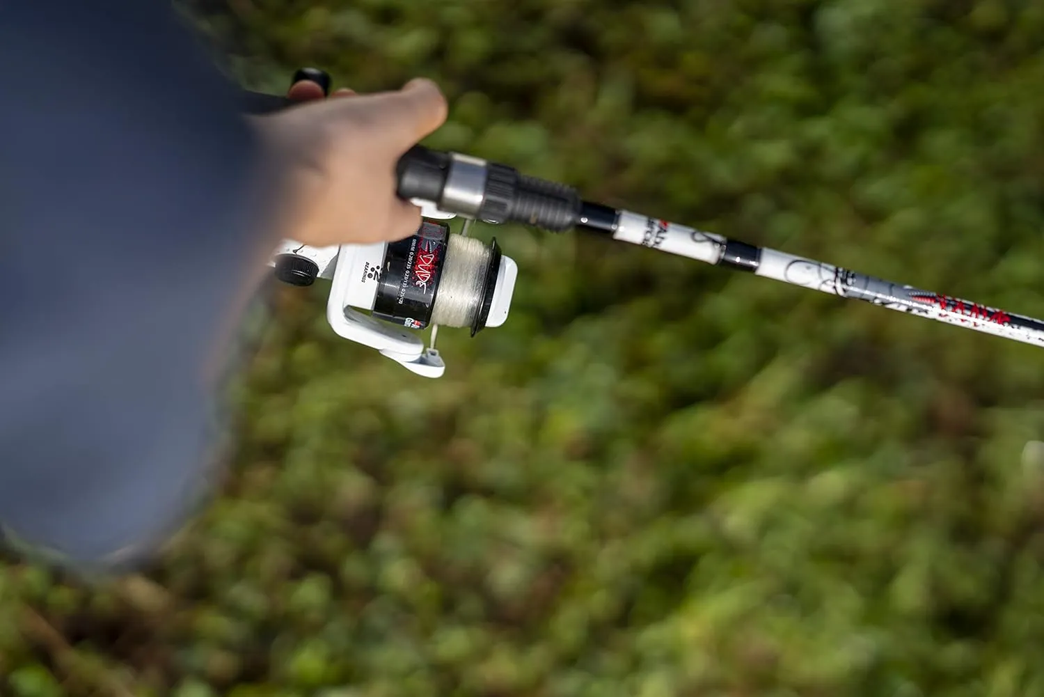 Abu Garcia 6’ Ike Dude Youth Fishing Rod and Reel Spinning Combo, 2-Piece Rod, Size 30 Reel, Right/Left Handle Position,White