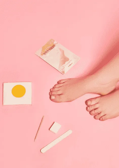 All-In-One  Disposable PEDI Kit with Shea Butter Socks
