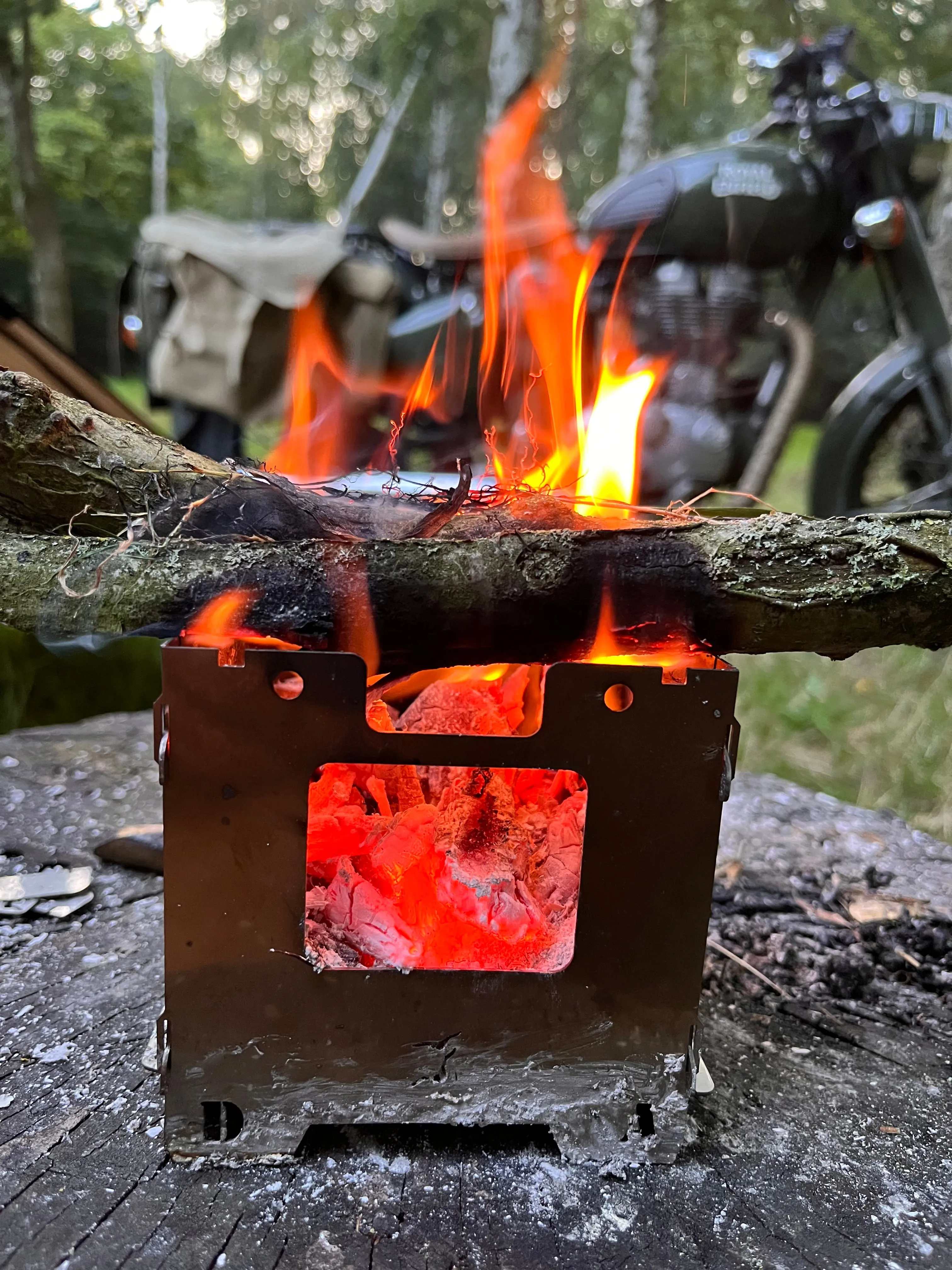 Cardinal Spirit Stove® (By Rough Timba)
