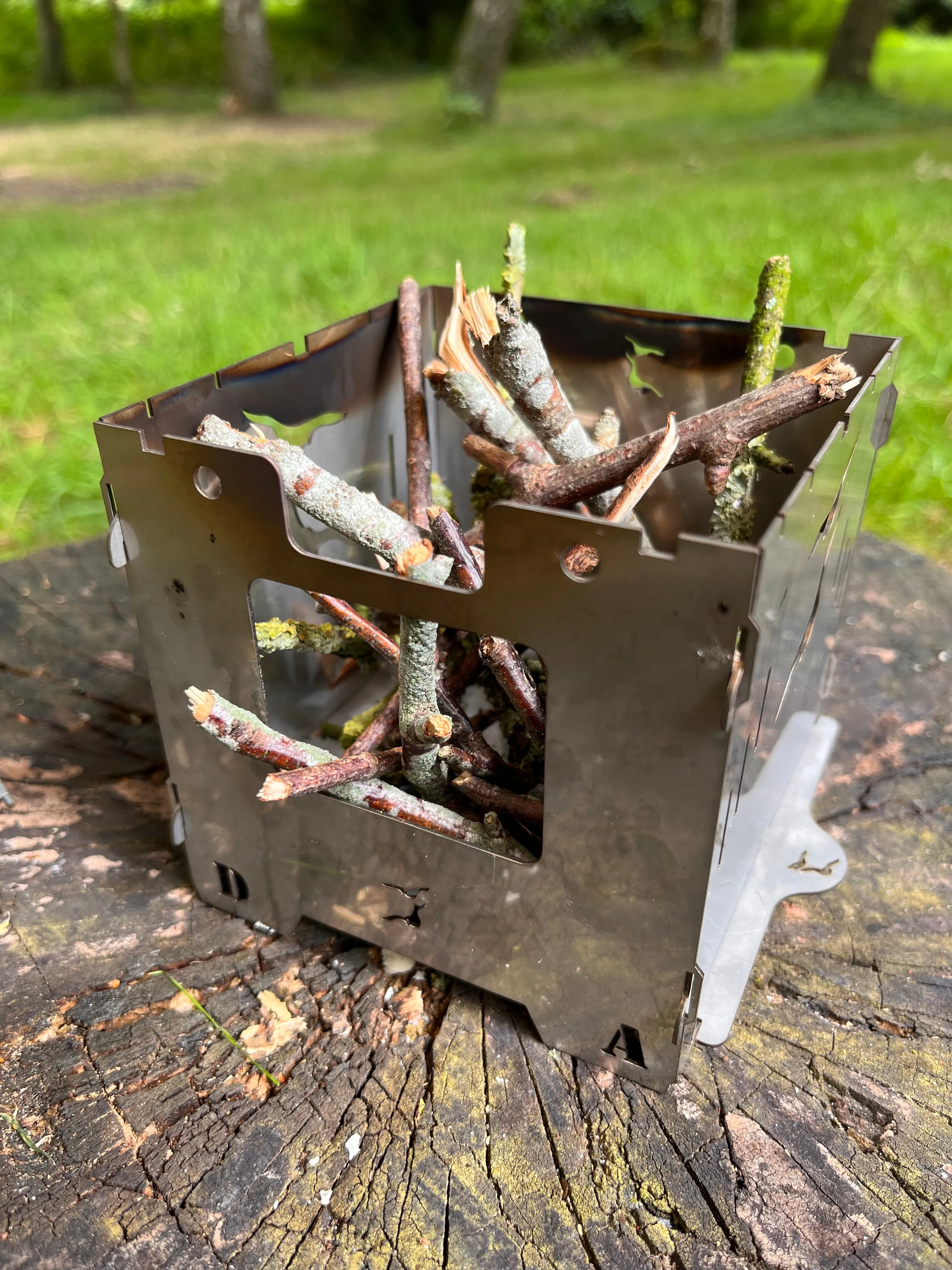 Cardinal Spirit Stove® (By Rough Timba)