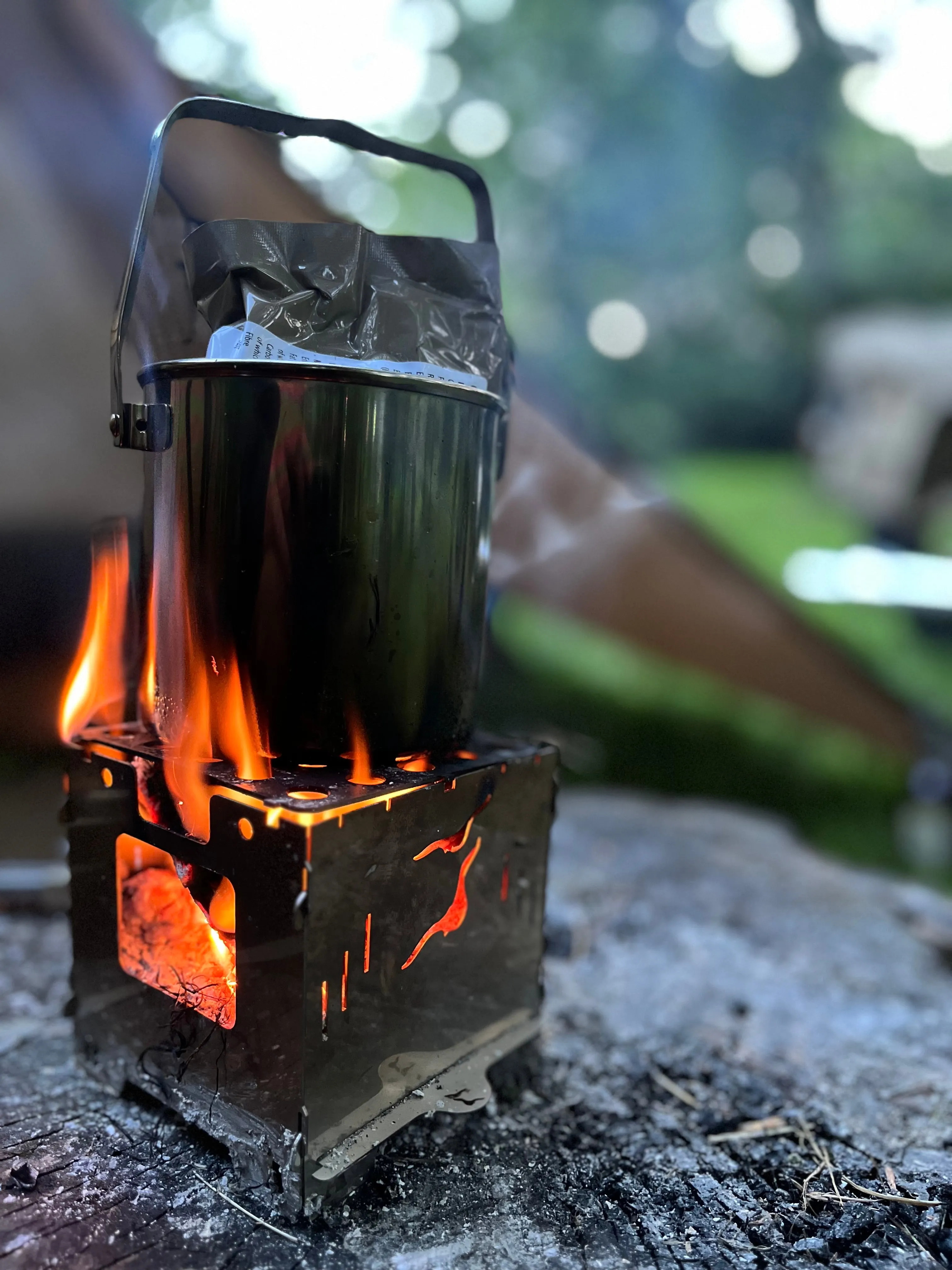 Cardinal Spirit Stove® (By Rough Timba)