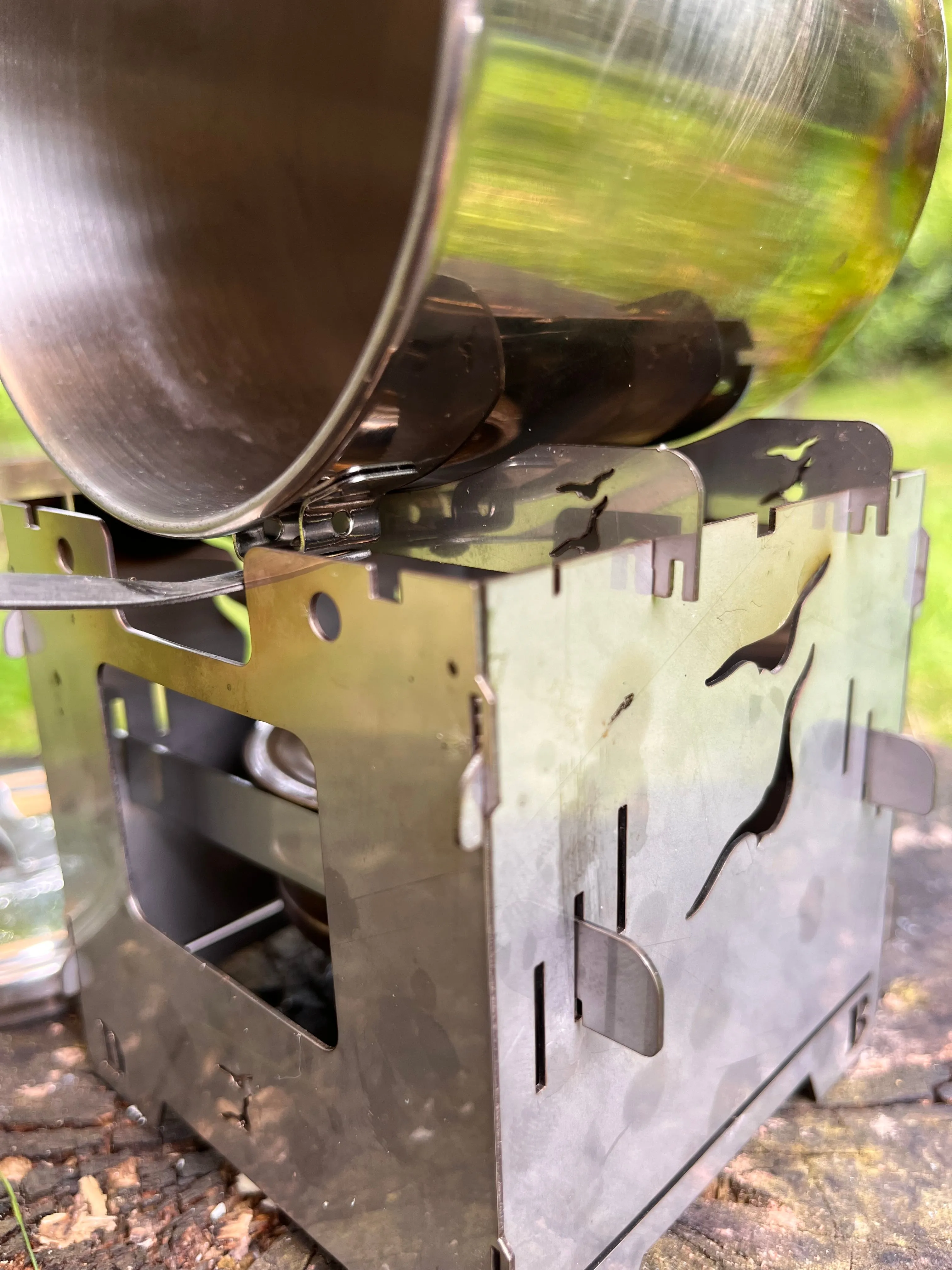 Cardinal Spirit Stove® (By Rough Timba)