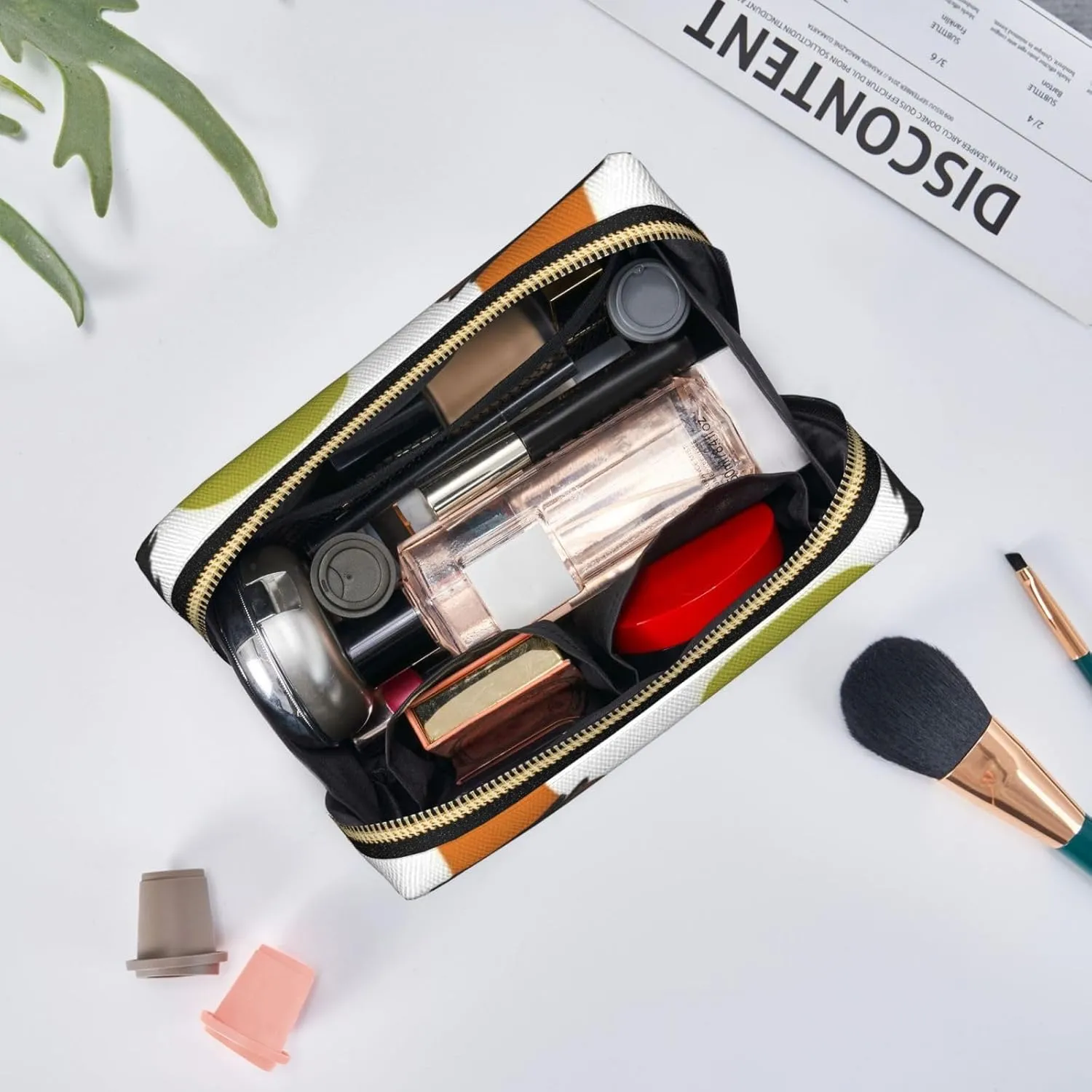 Guinea Pig Illustration Toiletry Pouch, Travel-Friendly Makeup Organizer For Makeup Brushes, Lipsticks