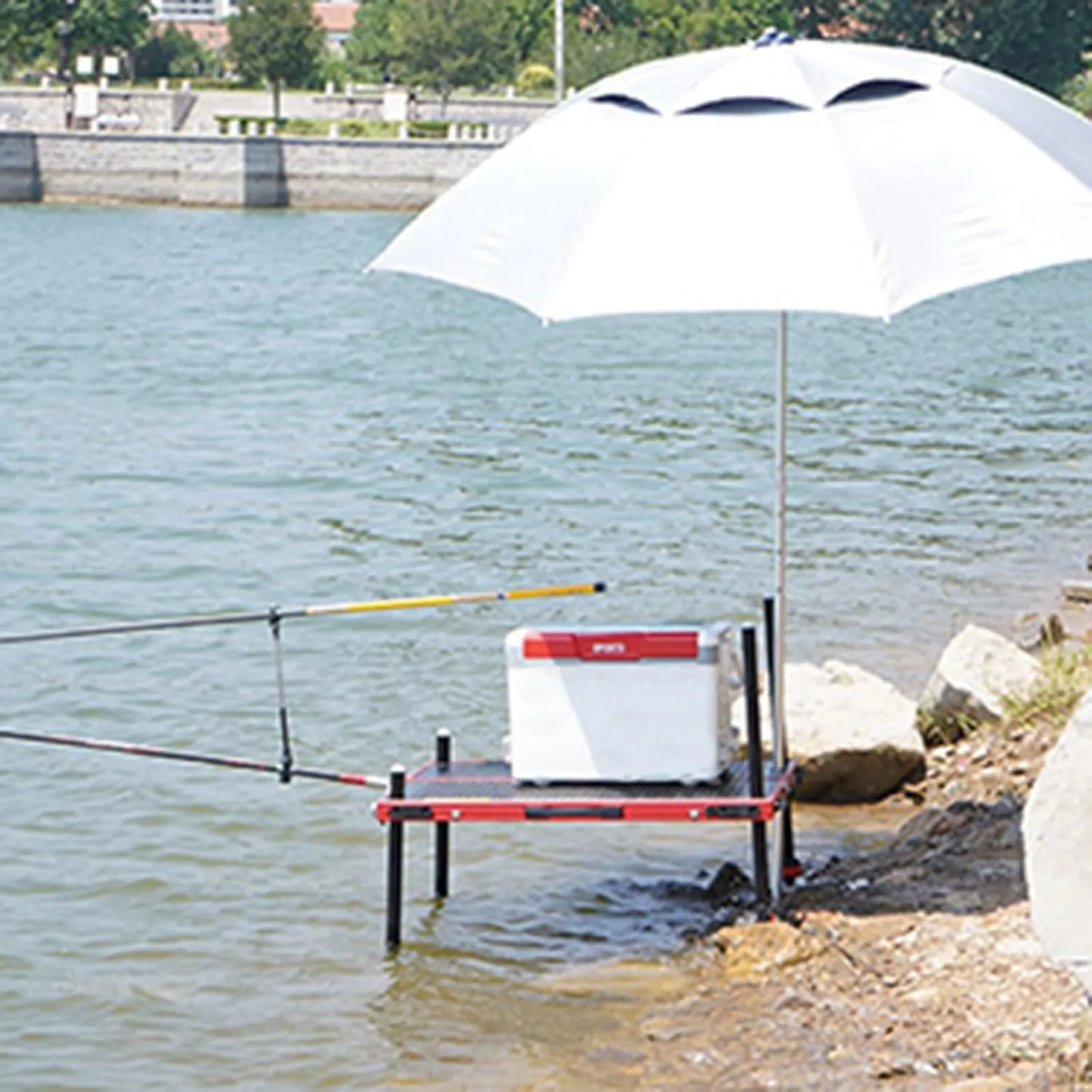 LXLZYXSF Lightweight Folding Fishing Platform with Umbrella Hole, All Terrain/Deep Water Area Fishing Dock for Shoreline Riverside Lakeside, Easy to Carry(110x100x110cm/43x39x43in)