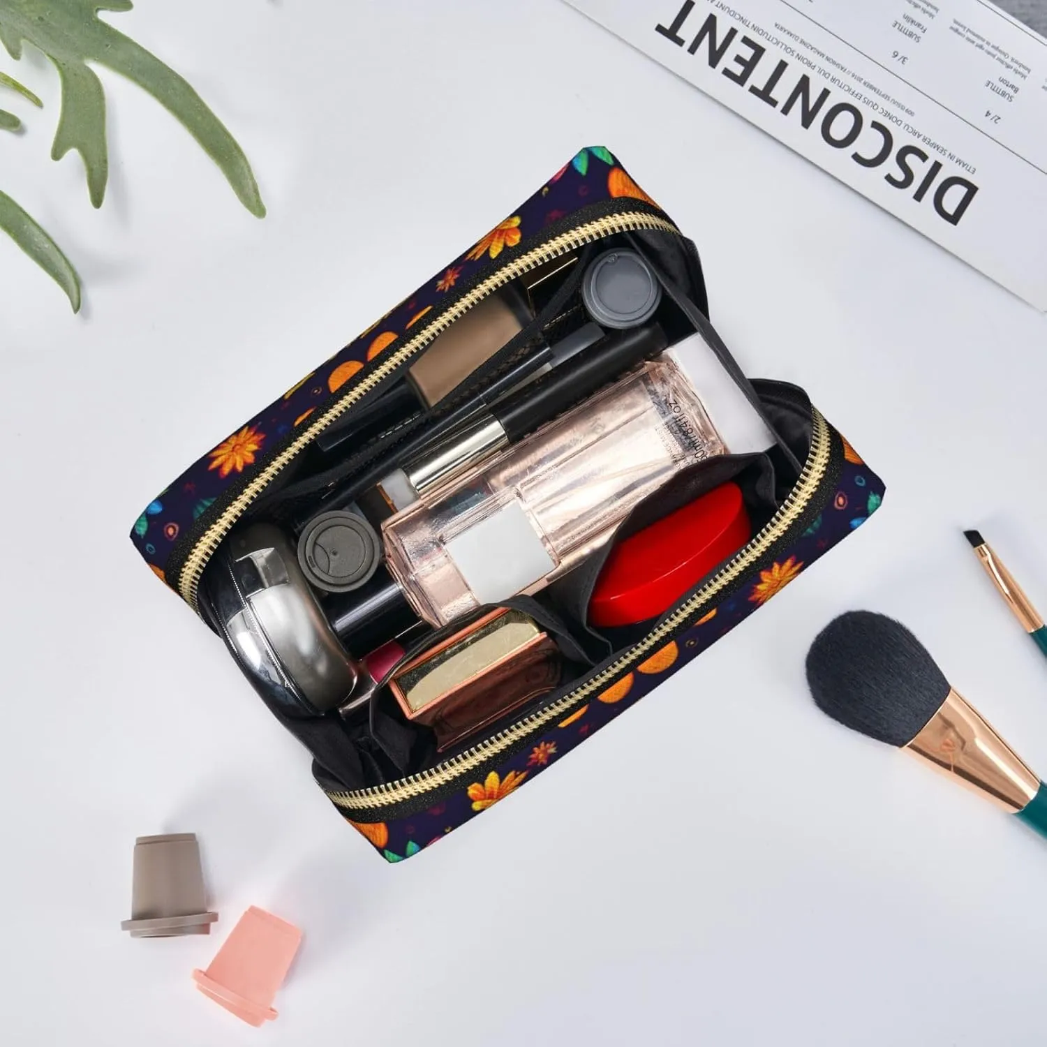Rose And Skull Toiletry Pouch, Travel-Friendly Makeup Organizer For Makeup Brushes, Lipsticks