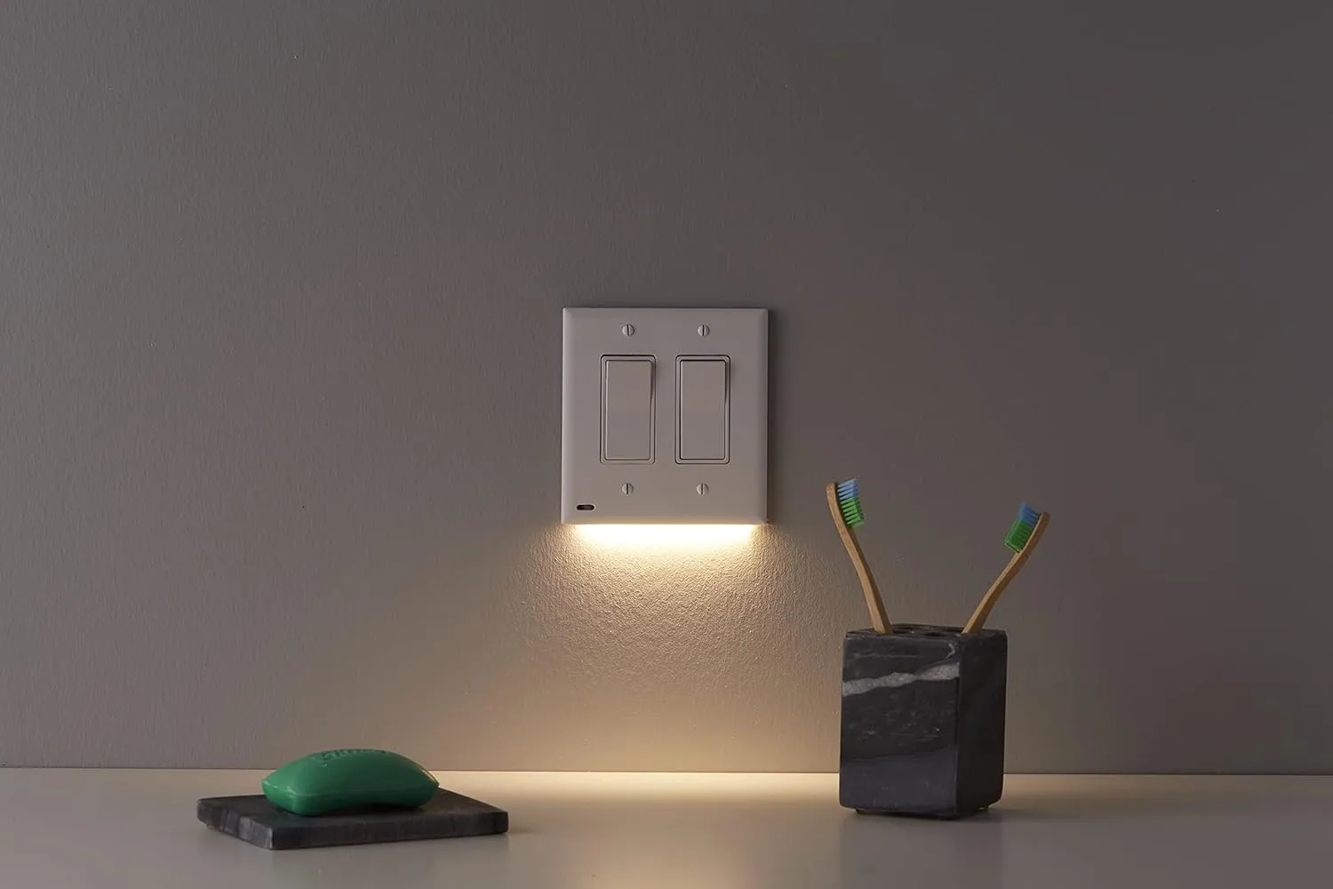Single - SnapPower SwitchLight [for Double-Gang Light Switches] - Light Switch Wall Plate with Built-in LED Night Lights - Bright/Dim/Off Options - Auto On/Off Sensor - (Toggle, Ivory)