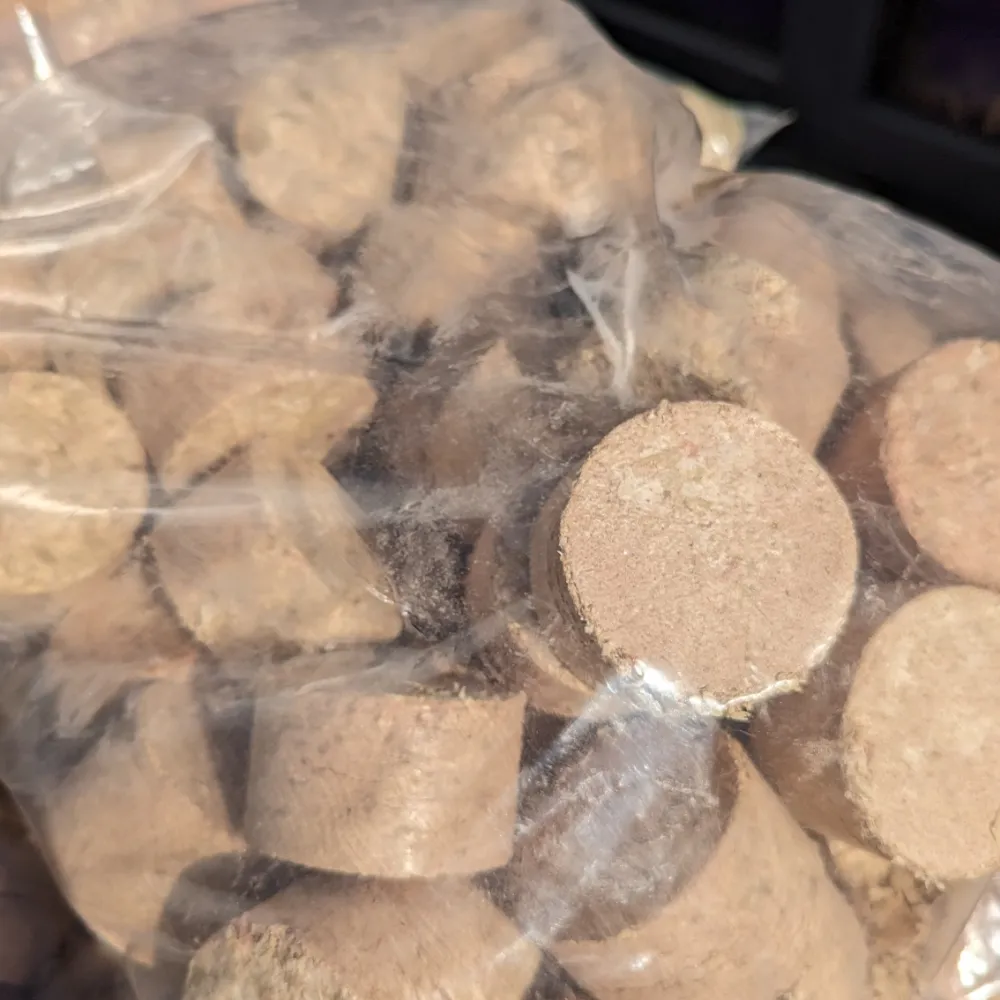 ULTIMATE Hardwood Firewood Briquettes - 8kg bag
